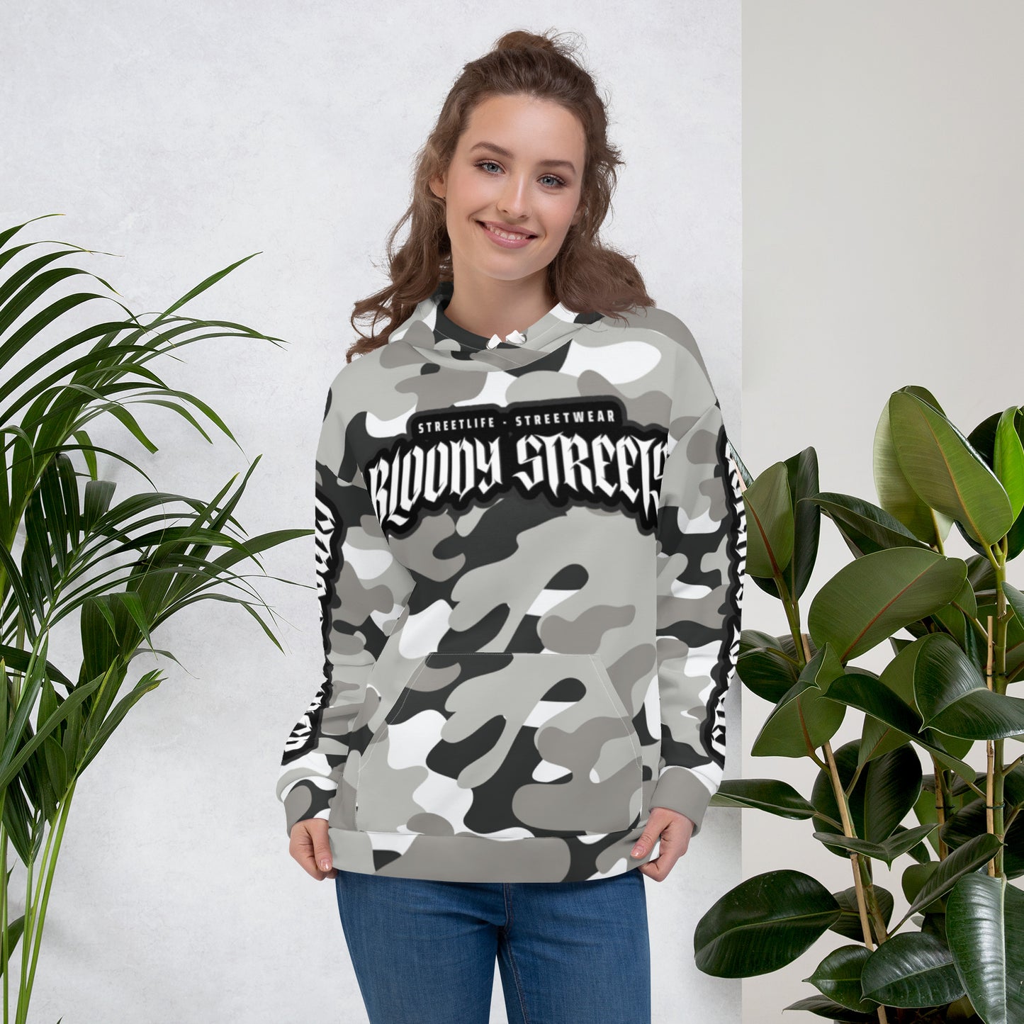 CAMOUFLAGE Bull Dog "Street Soldier" Unisex Hoodie - BLOODY-STREETS.DE Streetwear Herren und Damen Hoodies, T-Shirts, Pullis