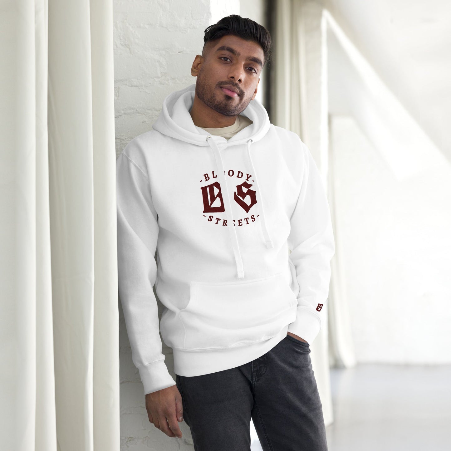 BLOODY STREETS Crew Member "Save our Streets! - BLOODY-STREETS.DE Streetwear Herren und Damen Hoodies, T-Shirts, Pullis
