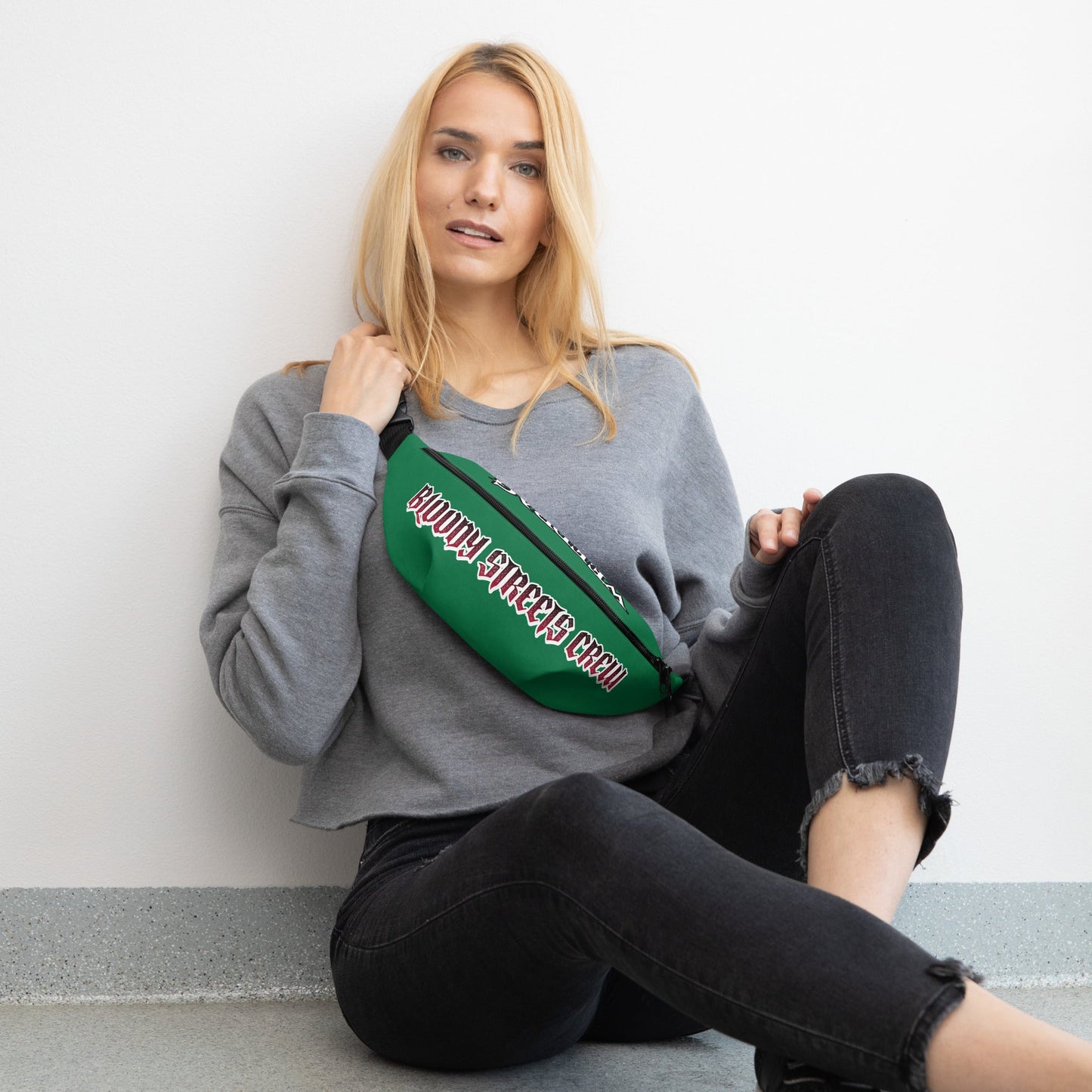 BLOODY STREETS Crew Member Streetwear Gürteltasche Green - BLOODY-STREETS.DE Streetwear Herren und Damen Hoodies, T-Shirts, Pullis