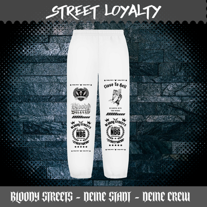 Oversize Fluffy Sweatpants Dead Skull weiß