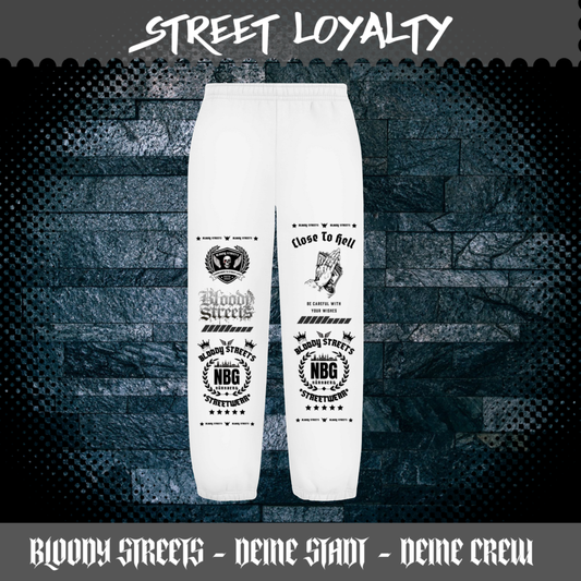 Oversize Fluffy Sweatpants Dead Skull weiß