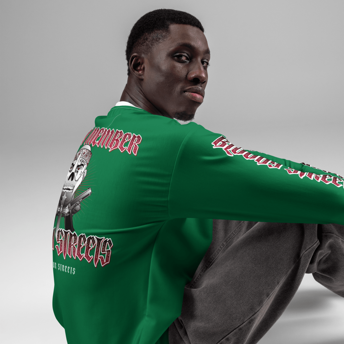 BLOODY STREETS Crew Member Streetwear Pullover Green - BLOODY - STREETS.DE Streetwear Herren und Damen Hoodies, T-Shirts, Pullis