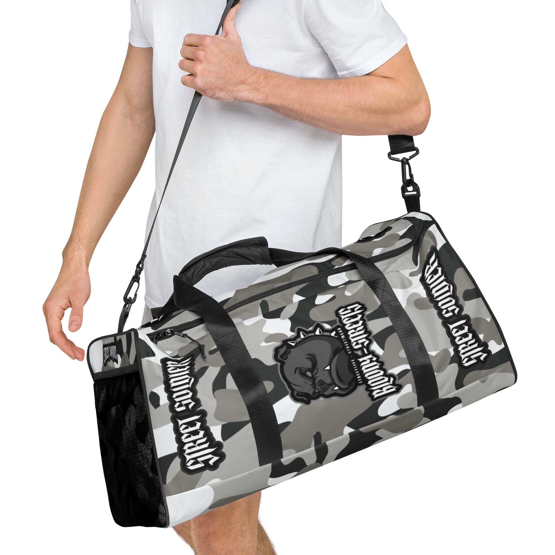 Bloody Streets CAMOUFLAGE "Street Soldier" Bull Dog Weekender Bag - BLOODY-STREETS.DE Streetwear Herren und Damen Hoodies, T-Shirts, Pullis