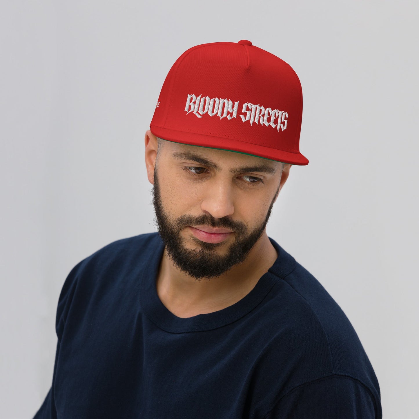 Bloody Streets Crew Flat Bill RED - BLOODY-STREETS.DE Streetwear Herren und Damen Hoodies, T-Shirts, Pullis