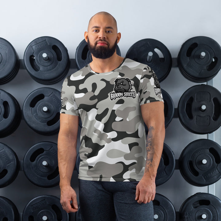 CAMOUFLAGE WHITE BULL DOG Athletic T-shirtBLOODY STREETSEin T-Shirt, das perfekt für alle Arten von Workouts geeignet ist. Die Feuchtigkeitsregulierung und antimikrobiellen Eigenschaften stellen sicher, dass man selbst be