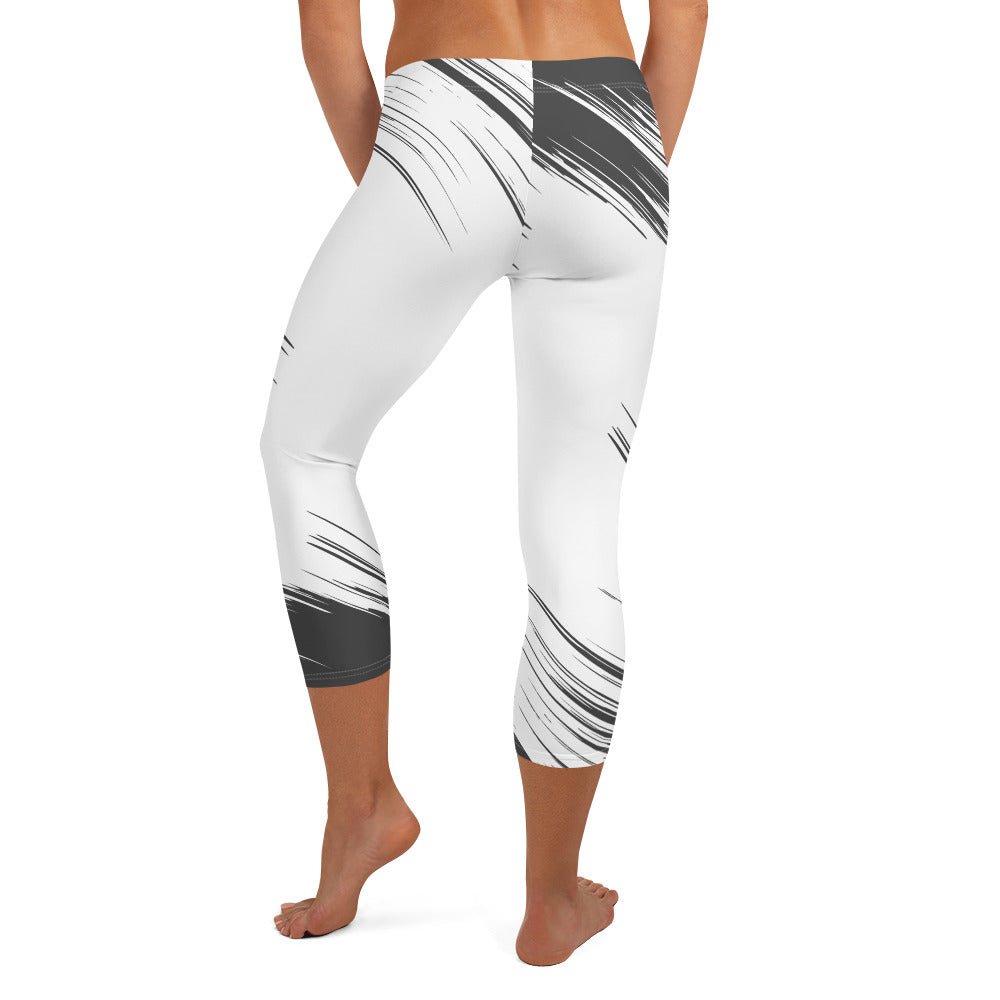 Capri Leggings - TRENDY BLACK AND WHITE - BLOODY-STREETS.DE Streetwear Herren und Damen Hoodies, T-Shirts, Pullis