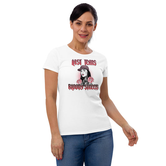 Last Tears - Premium SILVER - Kurzärmeliges Baumwoll- Streetwear T-Shirt für Damen - BLOODY-STREETS.DE Streetwear Herren und Damen Hoodies, T-Shirts, Pullis